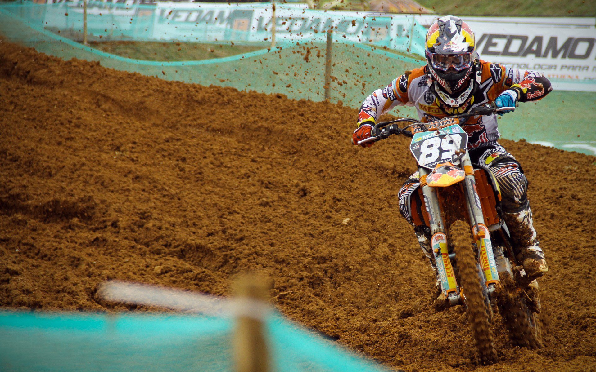 开云体育平台APP-世界排名争夺战之夜，本泽马主宰比赛走向