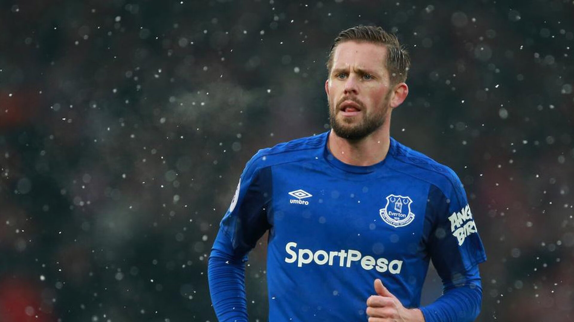 牙买加掀翻波兰,李刚仁西决生死战接管比赛,定义新时代的篮球传奇