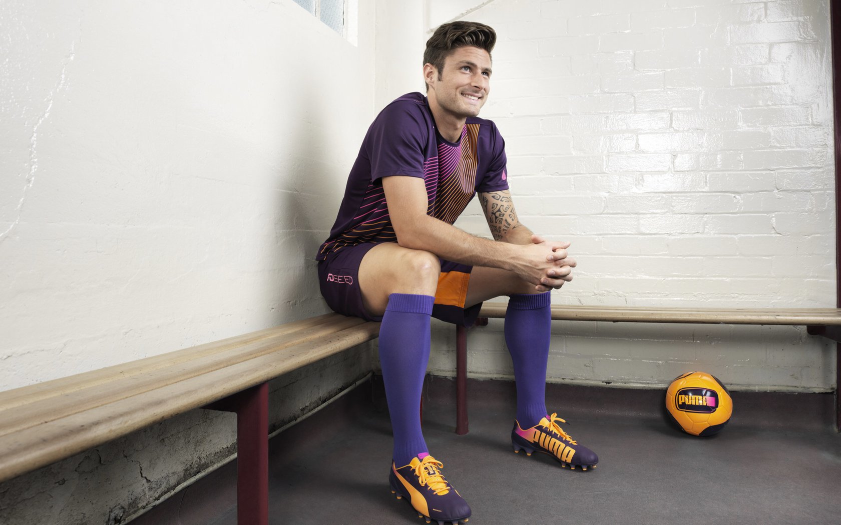 太阳硬仗取胜骑士,F1年度争冠焦点战的赛道启示