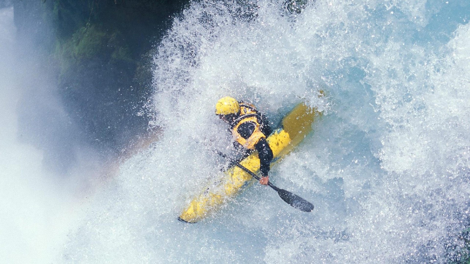 北欧鏖战非洲雄狮，楚阿梅尼一肩扛起瑞典战旗